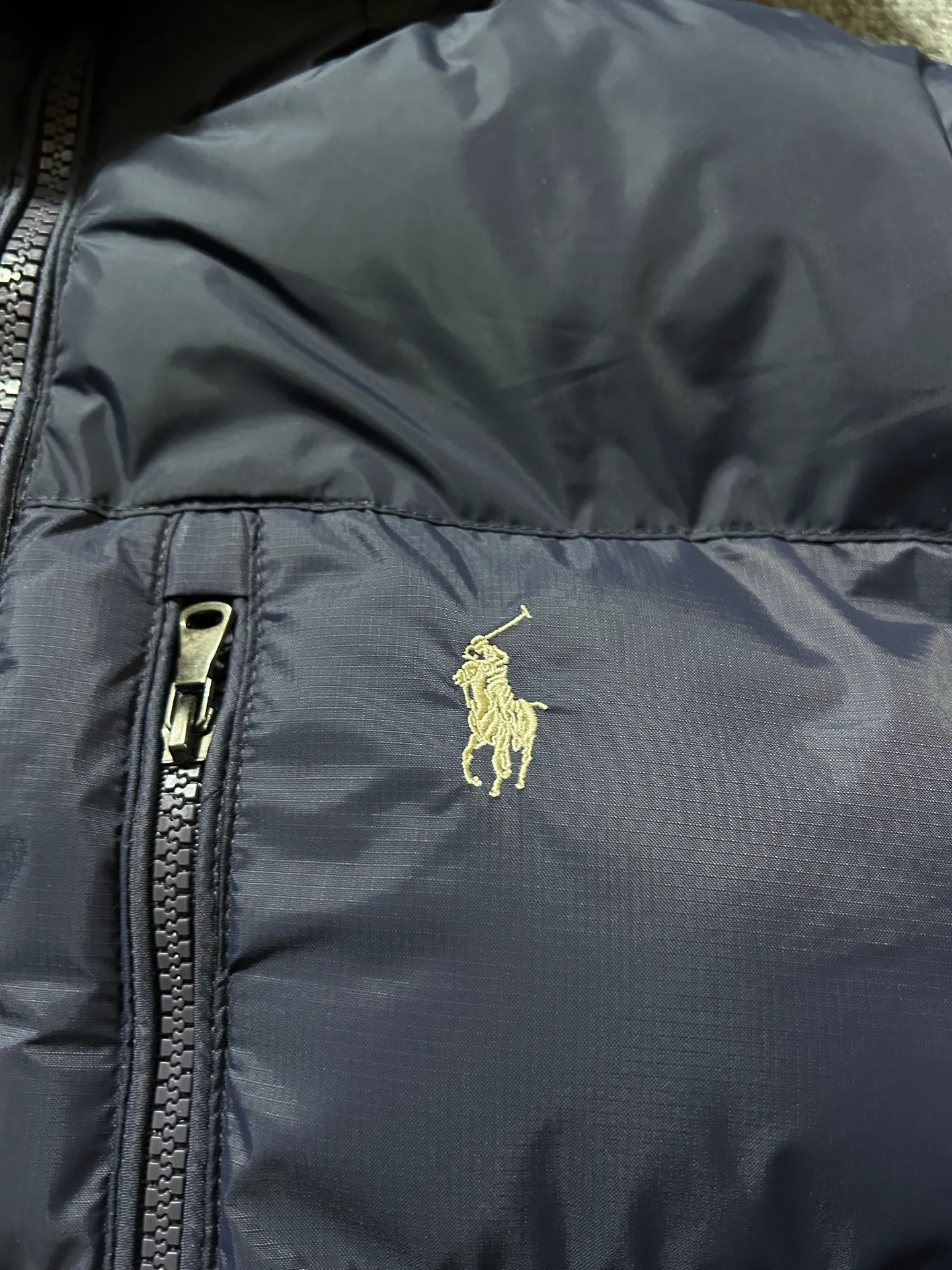 P430 000050 #FF2569 Polo Ralph Lauren FW25 logo down jacket with removable hood Size: M-XXL